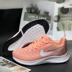 giày thể thao nữ nike zoom T09 2